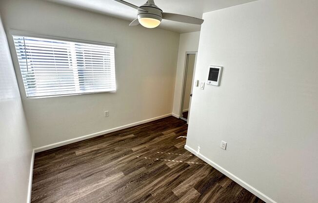 2 beds, 1 bath, $2,800, Unit 4023 Logan