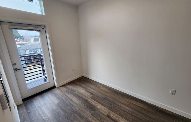 1 bed, 1 bath, 385 sqft, $1,850, Unit 419