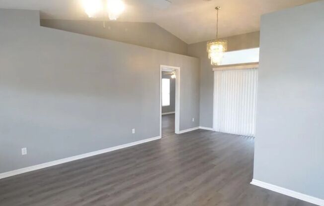 709 LN BEAU