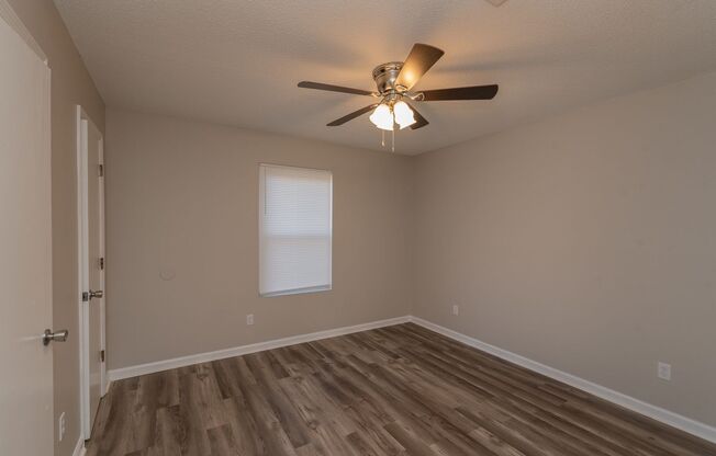 2 beds, 1 bath, $950, Unit Apt. A1