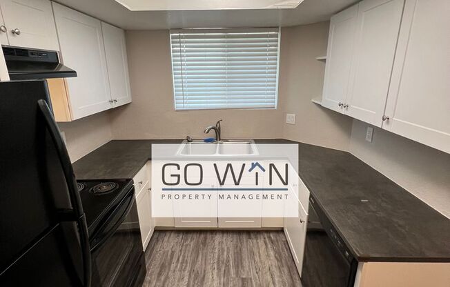 2 beds, 1 bath, 700 sqft, $1,300