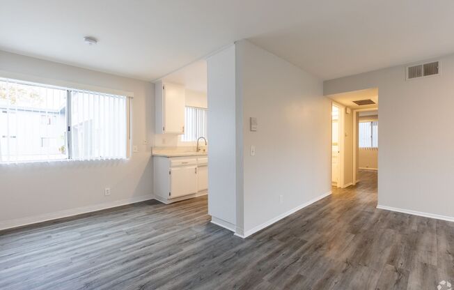2 beds, 2 baths, 1,265 sqft, $2,098, Unit 109