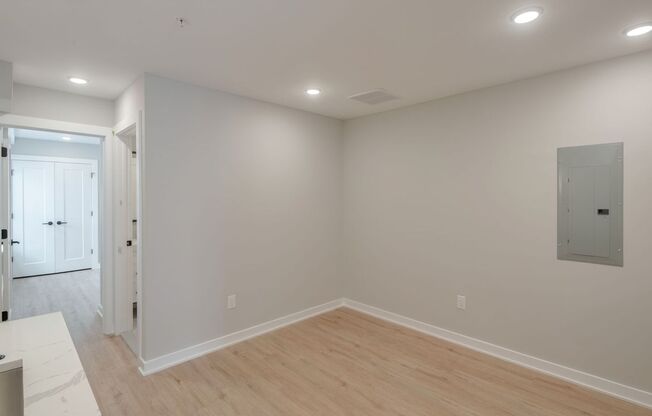 1715 N 25th St. - DPD 8510