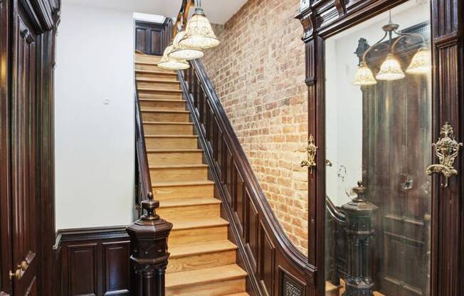 114 W 131 ST