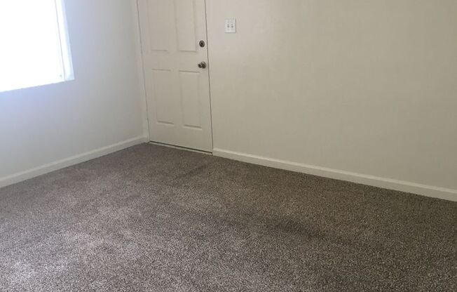 1 bed, 1 bath, $2,350, Unit F