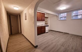 1 bed, 1 bath, 789 sqft, $900