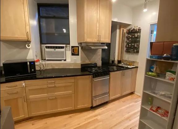 Studio, 1 bath, $3,400, Unit 3D