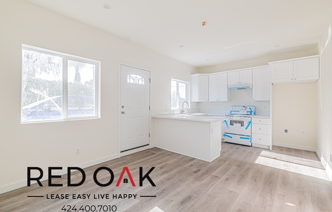 1028 W 110 ST