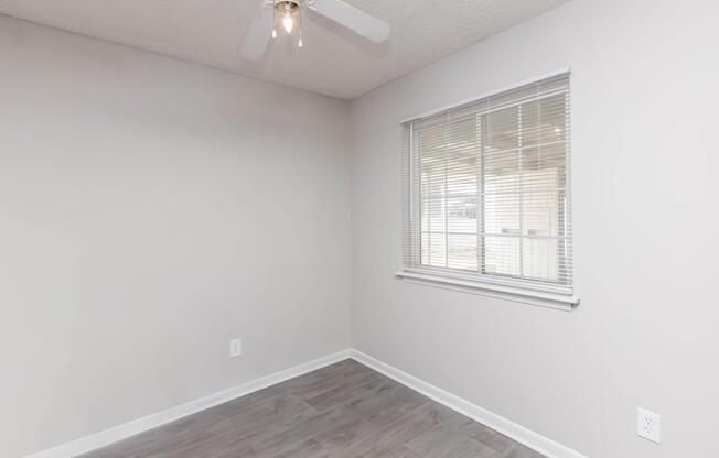1 bed, 1 bath, 800 sqft, $1,265