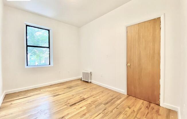 206 SAINT NICHOLAS AVE