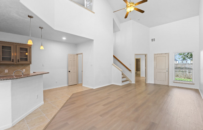 10302 BUFFUM ST