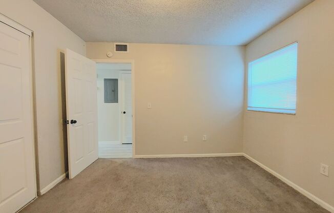 2 beds, 1 bath, $1,395, Unit UNIT N7