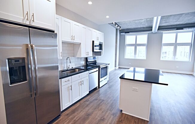 1 bed, 1 bath, 673 sqft, $3,050, Unit 3833-314