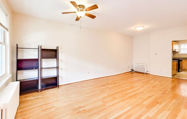 2013 4th Street, NW Washington, DC 20001 - 3 Bed 1 Bath Near Metro! 2 Year LEASE SPECIAL!