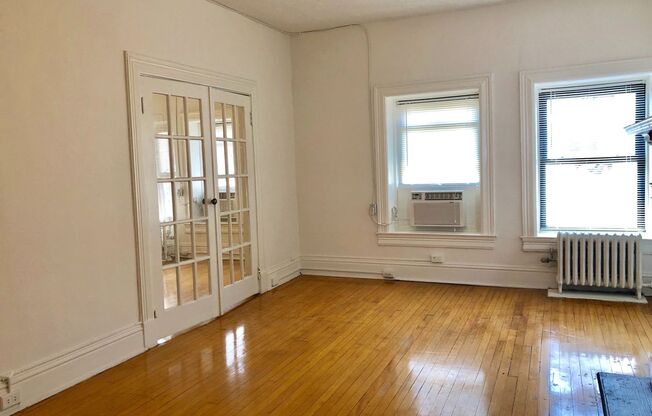 1 bed, 1 bath, 450 sqft, $1,499, Unit 1301-73