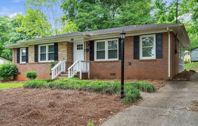 3733 MANCHESTER DR