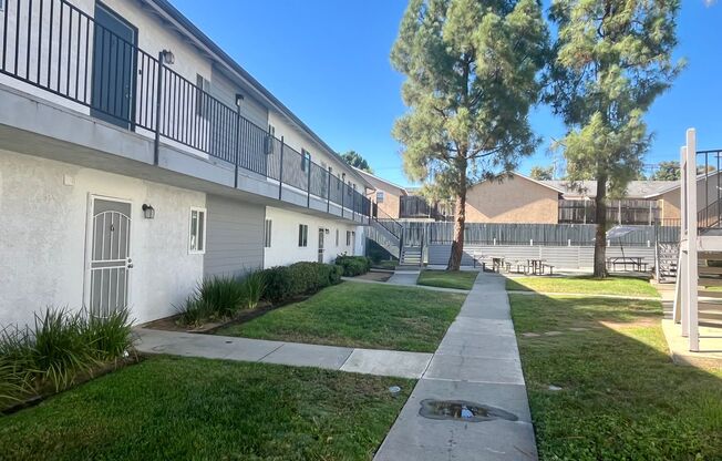 1 bed, 1 bath, 800 sqft, $1,995