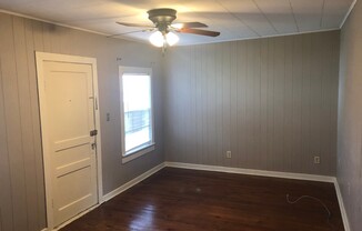 1 bed, 1 bath, $1,100