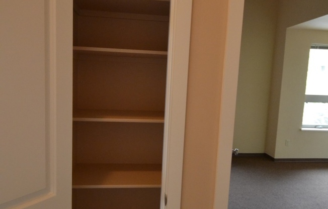 3 beds, 2 baths, 1,322 sqft, $3,240, Unit 01