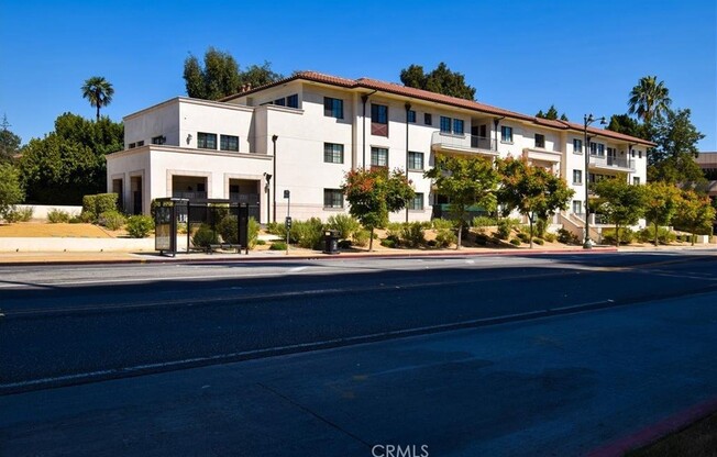 4661 WILSHIRE BLVD 