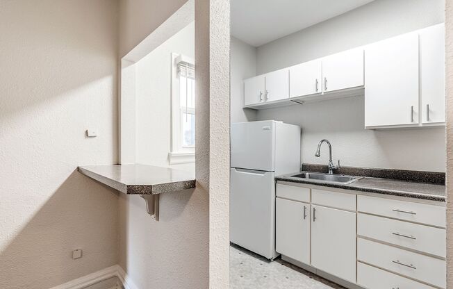 Studio, 1 bath, $1,169