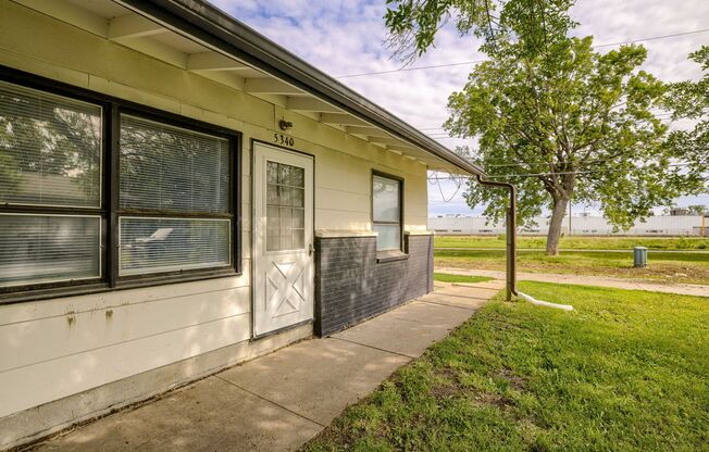 5336/5338/5340 Ervin St Triplex