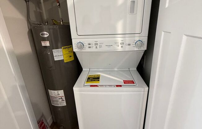 2 beds, 2 baths, 1,029 sqft, $1,650, Unit 301