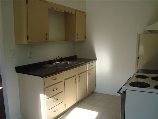 3217SPRINGFIELDDR