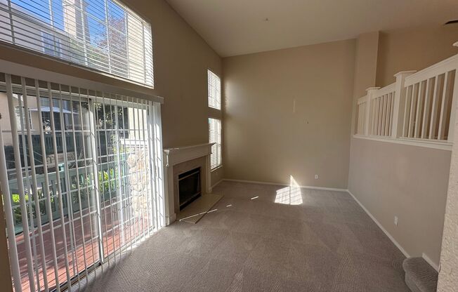 3 Bed 2.5 Bath Townhouse W/ Attached Garage In Danville (Shadowhawk)