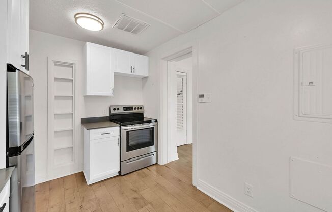 1 bed, 1 bath, $1,150, Unit 722-06