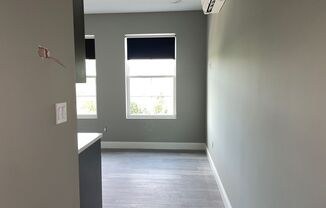 Studio, 1 bath, 303 sqft, $1,700, Unit 205