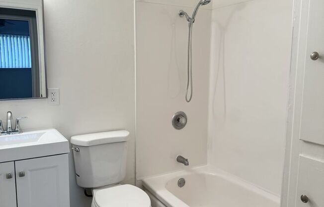 Studio, 1 bath, 400 sqft, $1,295, Unit 5307-95