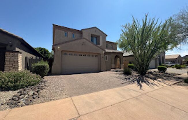BEAUTIFUL 4 BEDROOM 3 BATHROOM HOME IN PHOENIX
