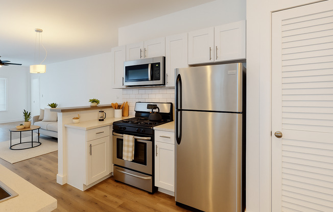 South Highland Avenue Properties, LLC