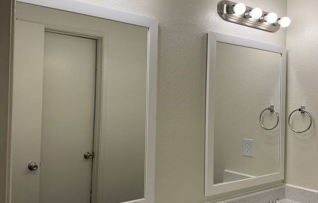 2 beds, 1.5 baths, 1,075 sqft, $1,500, Unit 190-115