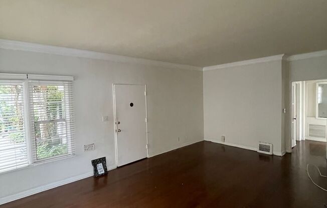 1232 S. La Jolla