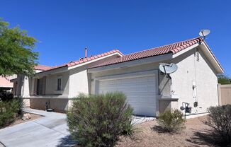 Single Story - 2 bedroom (Gated)