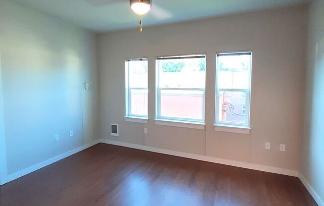 MORRISON 16 APARTMENTS (MOR16)