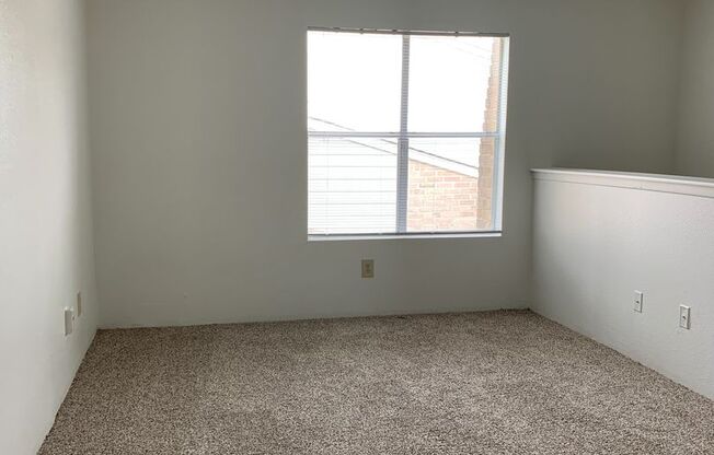 2 beds, 2 baths, 1,038 sqft, $1,215, Unit 3401