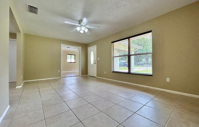 Stylishly upgraded 4Bedrooms/2Baths home in the heart of Winter Springs!