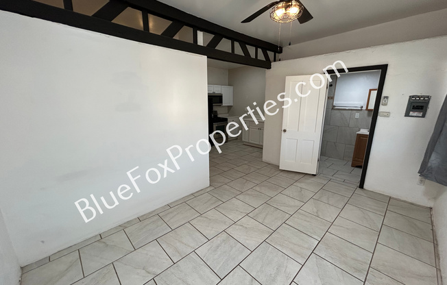 204 W SAHUARO ST