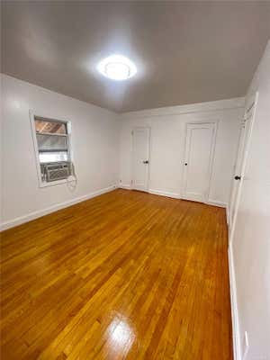 2 beds, 1 bath, $2,700, Unit 1