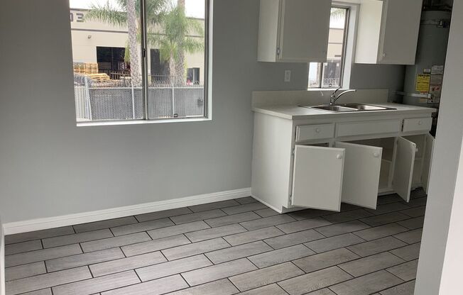 1 bed, 1 bath, $1,750, Unit 3500-3