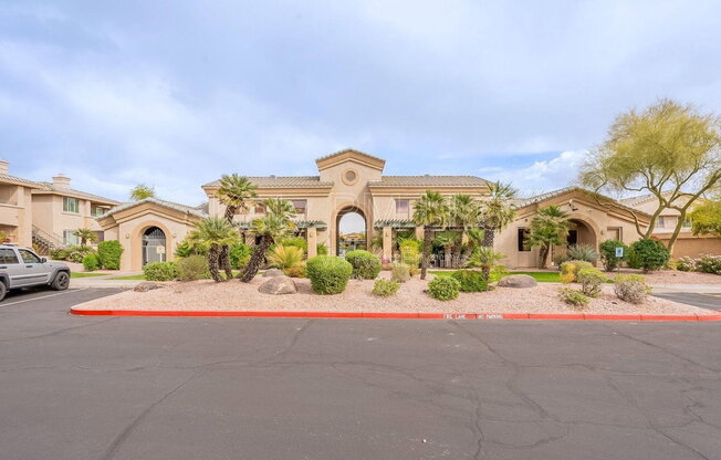 2 beds, 1 bath, 855 sqft, $1,500, Unit Apt 1053