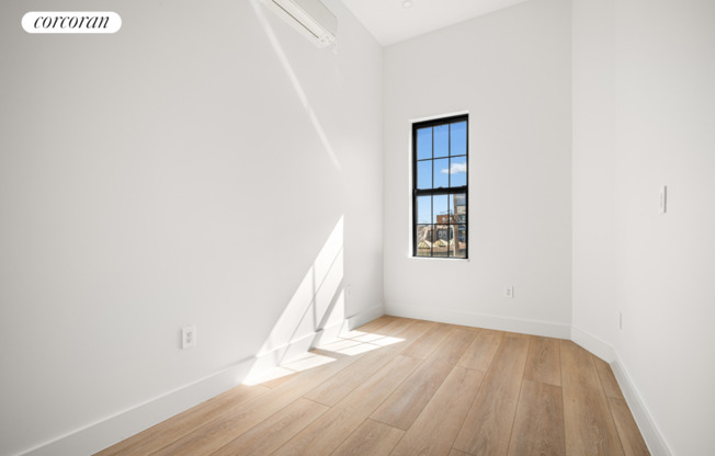 403 LINDEN ST