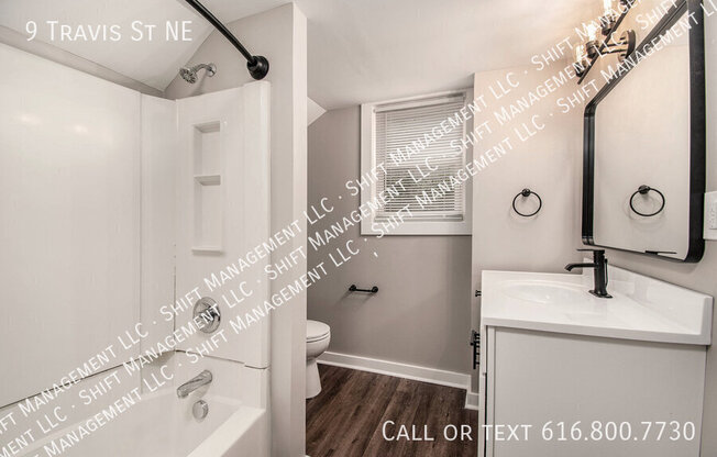 9 TRAVIS ST NE