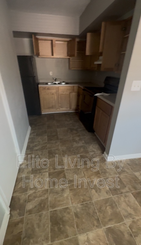 1021 CROSS KEYS RD