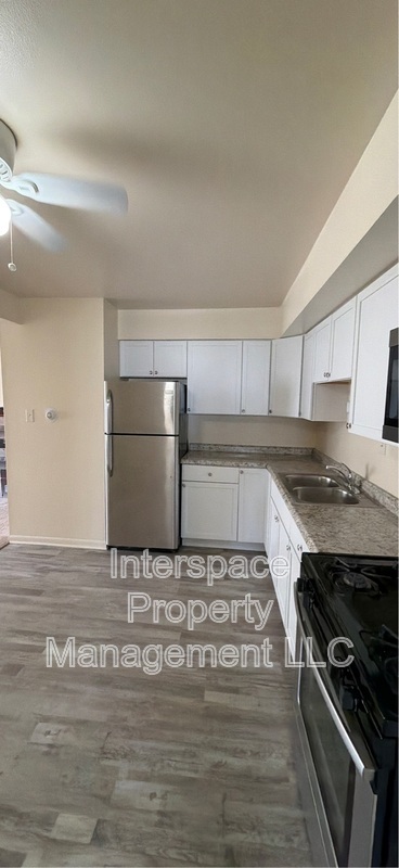 9841 Harlem Avenue - 3E