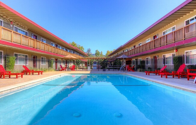 2 beds, 1 bath, 750 sqft, $2,195, Unit 23