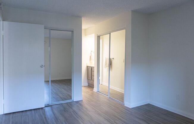 1 bed, 1 bath, 700 sqft, $2,495, Unit 10